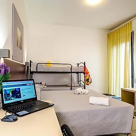 Vinsea Hotel